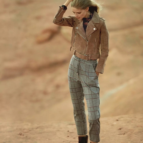 Plaid‎ Women's Pants - Picture 2 of 9